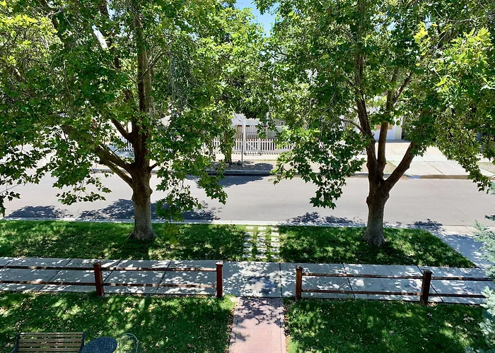 El Cuervo Abq Guest Rooms