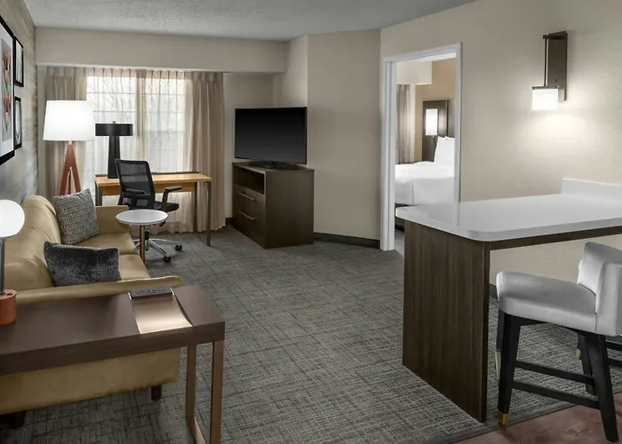 Hotel with Tennis: Residence Inn By Marriott Albuquerque North
